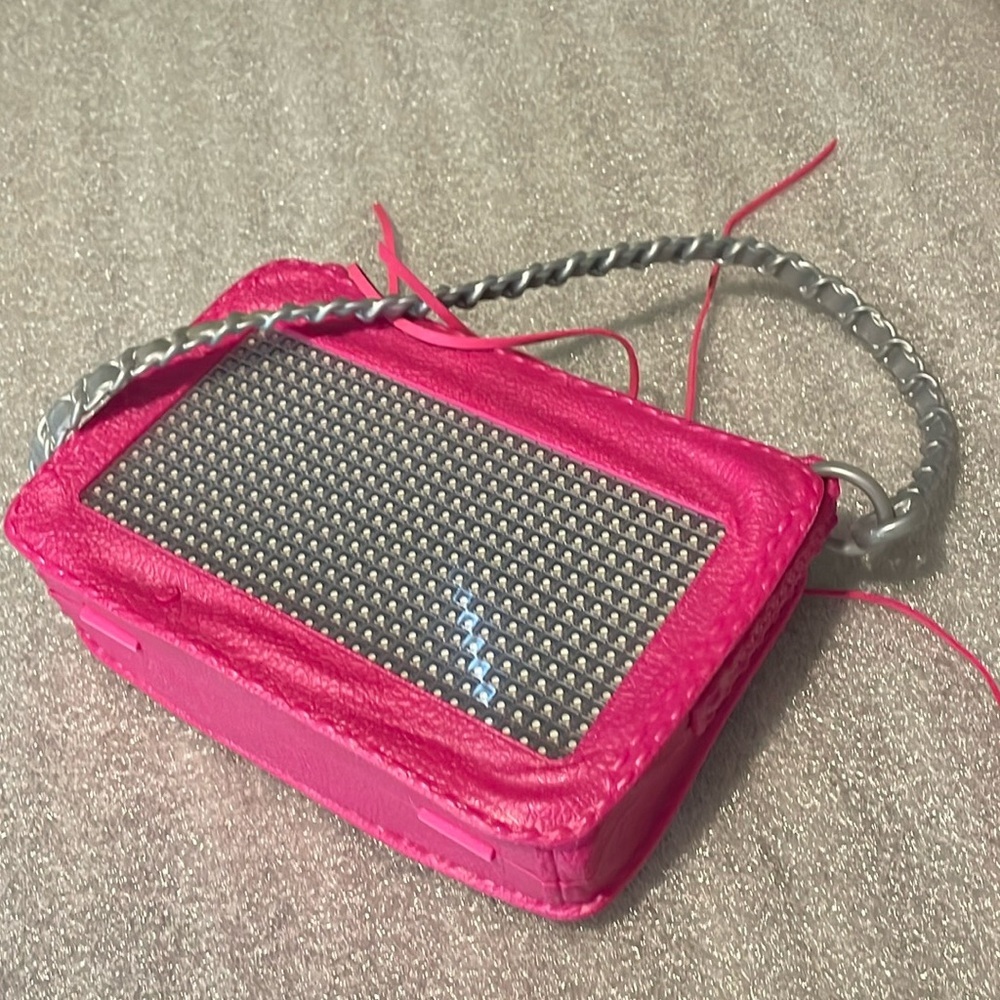 Project Mc2 Smart Pixel Purse